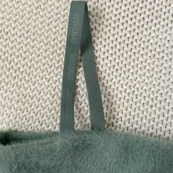 Gymshark x Whitney Simmons Eyelash Knit Bandeau - Picture 5 of 8